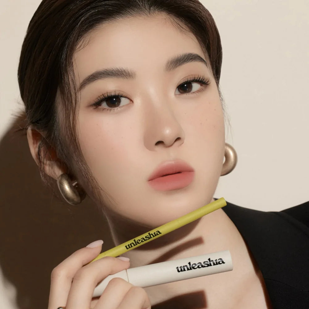 Unleashia - Shaper Defining Eyebrow Pencil