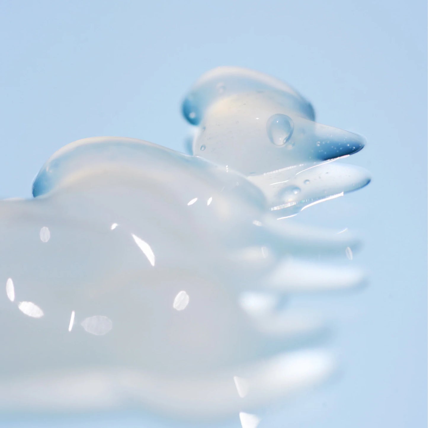 SKIN1004 - Madagascar Centella Hyalu-Cica Blue Serum