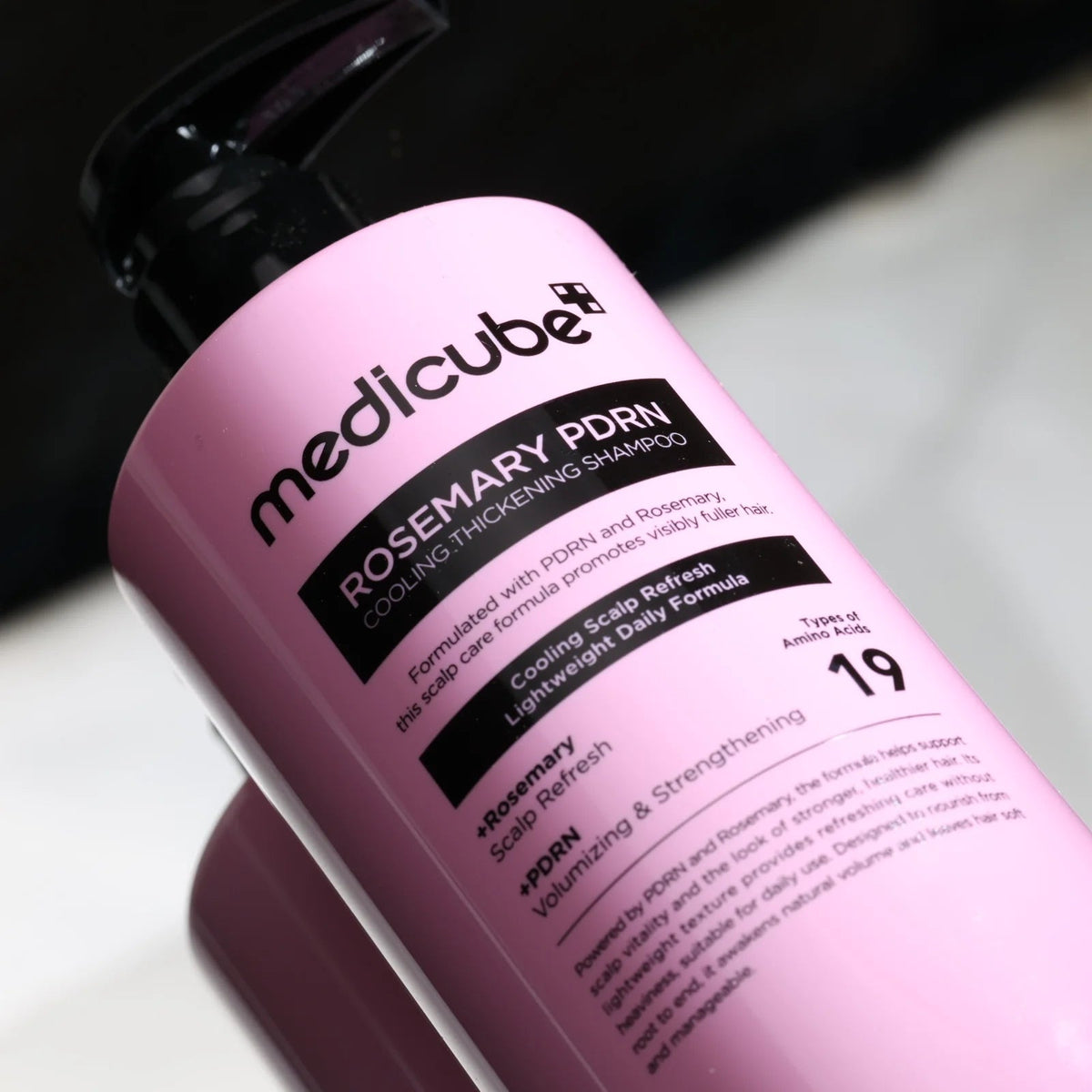 Medicube - Rosemary PDRN Cooling Thickening Shampoo