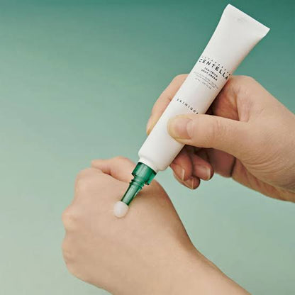 Skin1004 - Madagascar Centella Tea - Trica Spot Cream