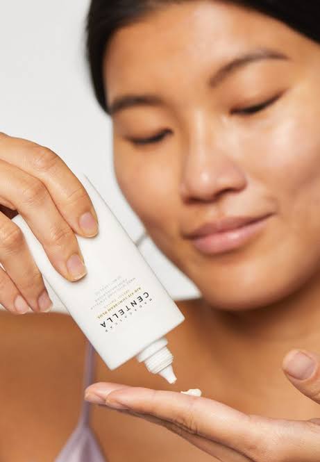 SKIN1004 - Madagascar Centella Air - Fit Suncream Plus SPF50