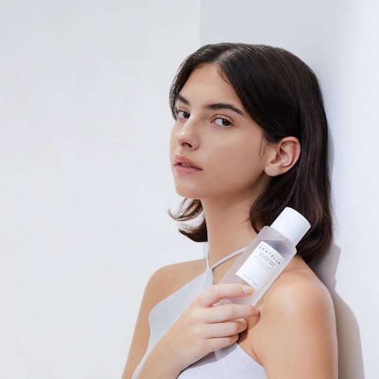 SKIN1004 - Madagascar Centella Tone Brightening Boosting Toner