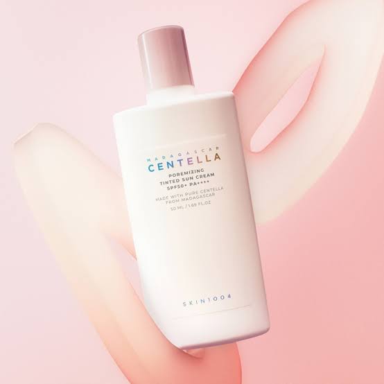 SKIN1004 - Madagascar Centella Poremizing Velvet Finish Sunscrean